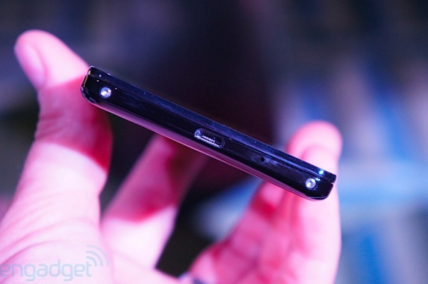 video-can-canh-sieu-pham-lg-optimus-g-vua-ra-mat