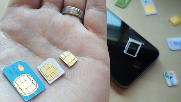 nano-sim-chuan-sim-moi-duoc-ap-dung-tren-iphone-5