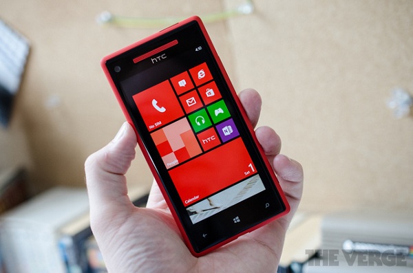 Đánh giá HTC 8X: Tiêu biểu cho thiết bị Windows Phone 8 1