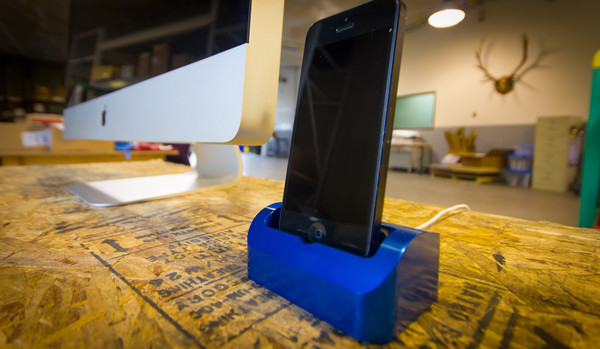 10 ch&acirc;n đế phong c&aacute;ch d&agrave;nh ri&ecirc;ng cho iPhone 8