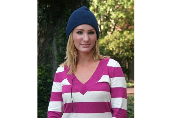 10 chiếc headphone v&ocirc; c&ugrave;ng ấm &aacute;p cho m&ugrave;a lạnh 8