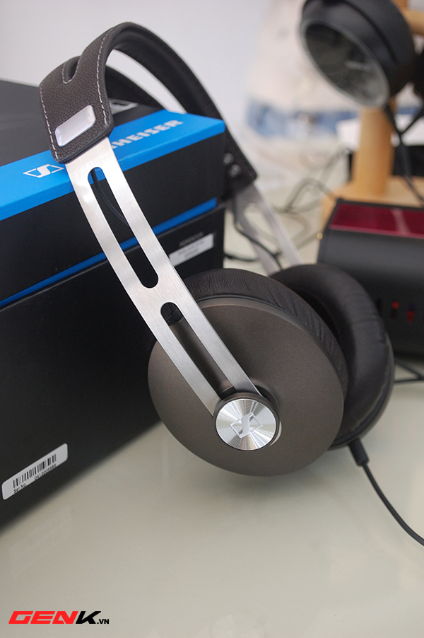 Cận cảnh h&agrave;ng hot Sennheiser Momentum đầu ti&ecirc;n tại Việt Nam 2