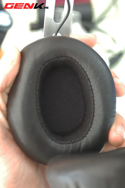 Cận cảnh h&agrave;ng hot Sennheiser Momentum đầu ti&ecirc;n tại Việt Nam 14