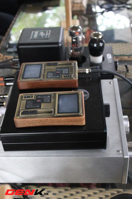 Một ng&agrave;y với c&aacute;c tay chơi headphone &ldquo;khủng&rdquo; đất H&agrave; Th&agrave;nh 10