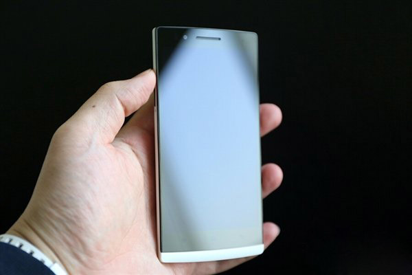 OPPO Find 5 có thể về Việt Nam trước tết âm lịch 6