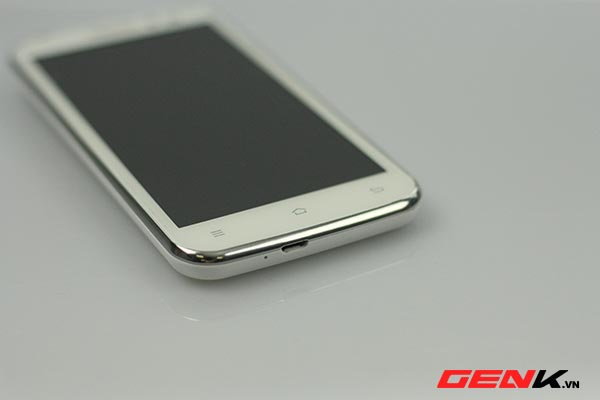 HKPhone Revo HD2: Nâng cấp liệu có đáng giá? 3
