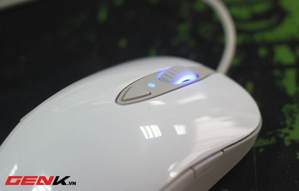 SteelSeries Sensei RAW Frost Blue: Bản nâng cấp bắt mắt 10