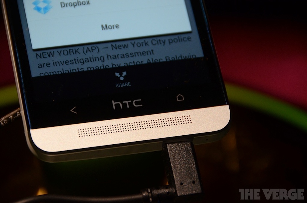 HTC M7 ch&iacute;nh thức ra mắt với t&ecirc;n gọi HTC One đ&uacute;ng như tin đồn 4