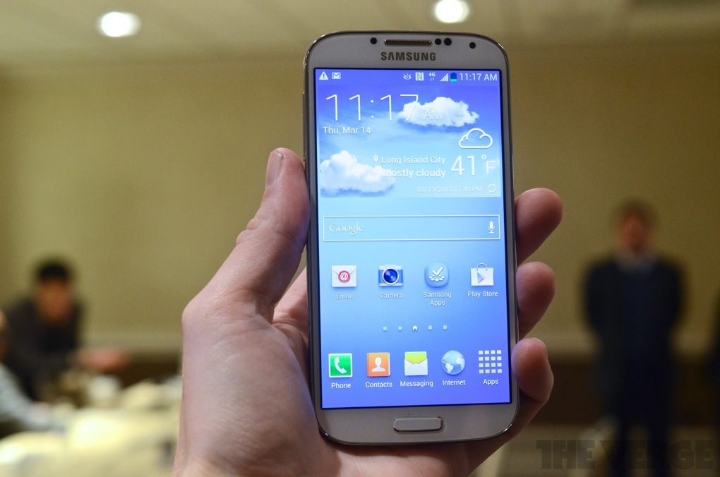 Những hình ảnh của Galaxy S4 chính thức ra mắt sáng nay 18