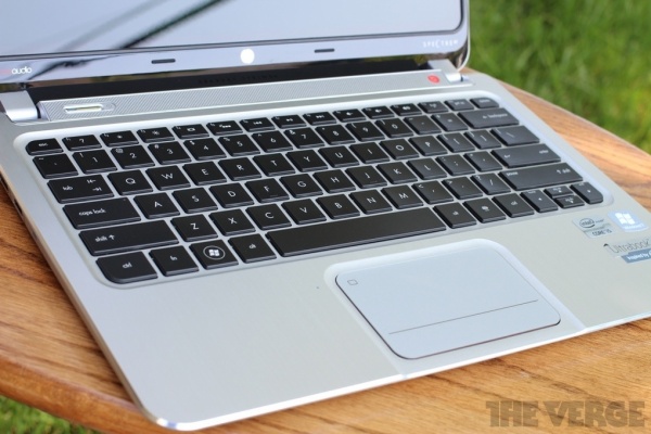 [Đánh giá chi tiết] Envy Spectre XT: Cạnh tranh được với MacBook Air? 19