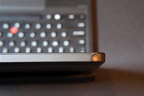 Lenovo giới thiệu ThinkPad Helix: màn hình 11,6 inch, giá khởi điểm 1499 USD 6