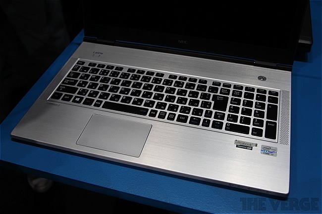 Ultrabook siêu mỏng giá "sốc" của công ty Nhật Bản 15