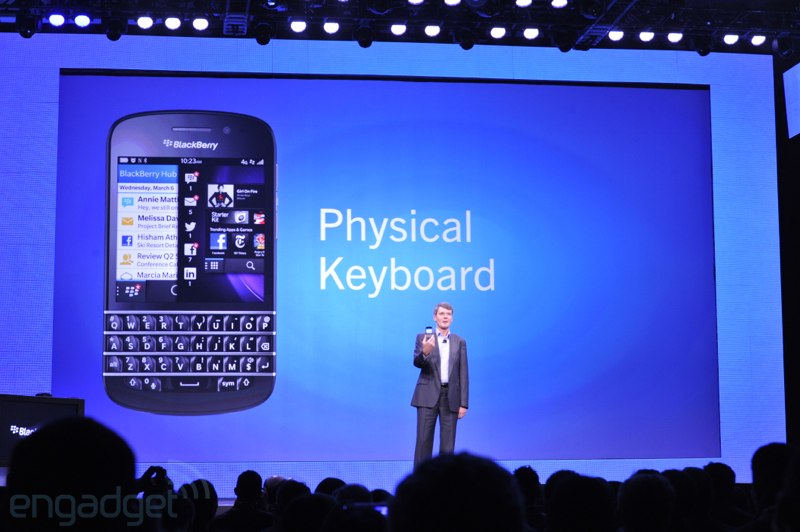 Hình ảnh chính thức của BlackBerry Q10 1