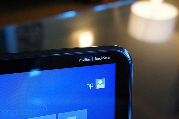 HP công bố 2 laptop mỏng nhẹ mới, 1 model dùng màn hình cảm ứng 7