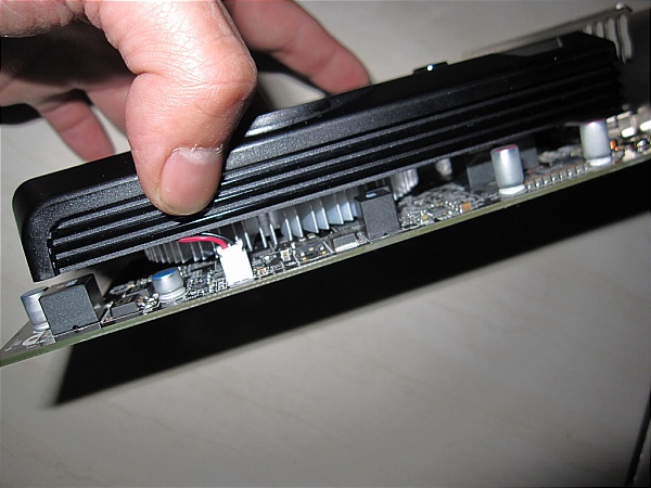 Card đồ họa gi&aacute; rẻ Radeon HD 7730 của MSI lộ diện 6