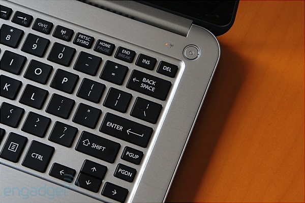 Toshiba giới thiệu KIRAbook: Cấu hình cao, cạnh tranh với MacBook (Cập nhật: Ảnh sản phẩm) 8