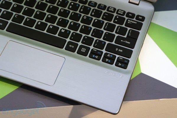 Acer làm mới dòng Aspire V5, ra mắt Aspire V7 7