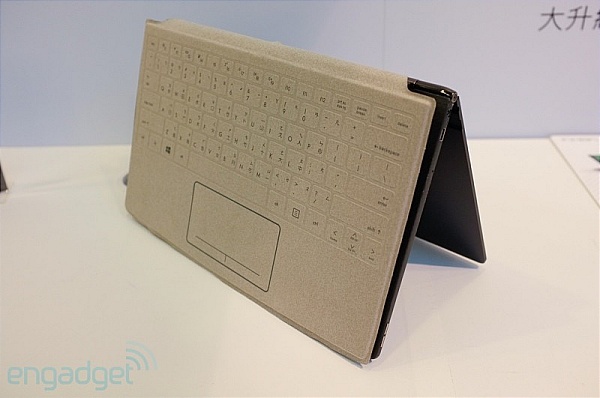 Carbon Tablet: Máy tính lai với thiết kế lạ 31