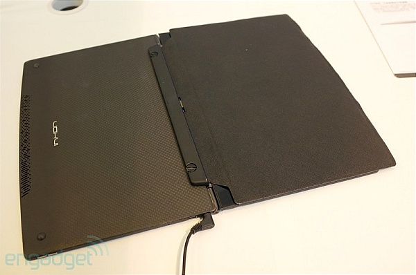 Carbon Tablet: Máy tính lai với thiết kế lạ 34