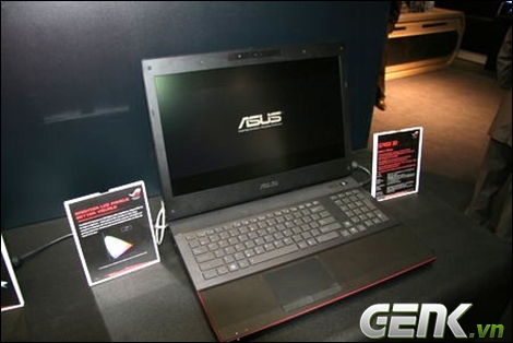 CeBIT: ASUS giới thiệu laptop chơi game G74SX cùng hai netbook Eee PC