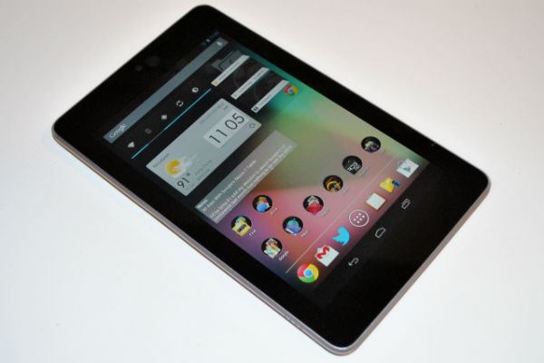 so-man-hinh-giua-google-nexus-7-va-kindle-fire-hd