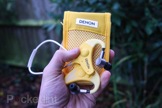 Tai nghe thể thao Denon AH &ndash; W150: M&agrave;u m&egrave; v&agrave; nhiều bass 3