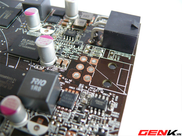 danh-gia-chi-tiet-msi-hd-7850-1gb-oc-dai-chien-gtx-560-ti-long-tranh-ho-dau-trang-2-msi-r78501gd5oc danh-gia-chi-tiet-msi-hd-7850-1gb-oc-dai-chien-gtx-560-ti-long-tranh-ho-dau-trang-2-msi-r78501gd5oc