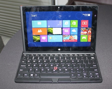 lenovo-thinkpad-tablet-2-doi-thu-lon-cua-surface