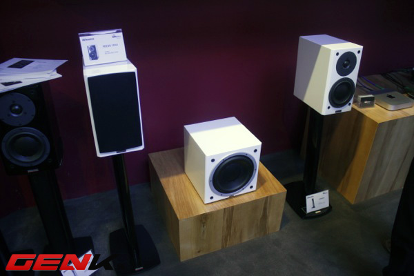 HifiClub khai trương c&ugrave;ng l&uacute;c 2 showroom tại TP. HCM 7