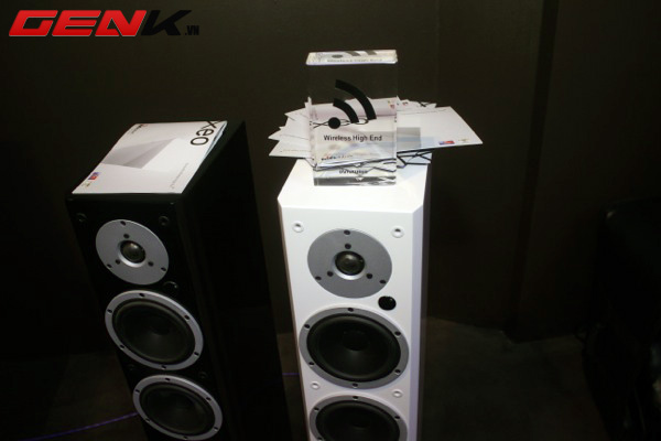 HifiClub khai trương c&ugrave;ng l&uacute;c 2 showroom tại TP. HCM 15