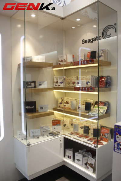 HifiClub khai trương c&ugrave;ng l&uacute;c 2 showroom tại TP. HCM 21