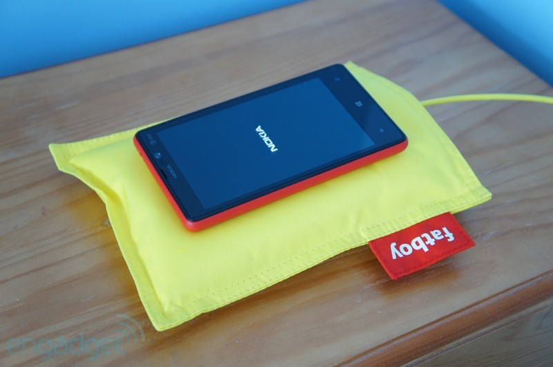 Nokia Lumia 820 AT&T: Có gì khác biệt? 5