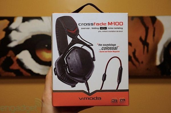 Tai nghe &acirc;m thanh nổi cải tiến M-100: &ldquo;Vũ kh&iacute; b&iacute; mật&rdquo; của V-Moda? 2