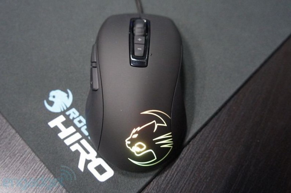 roccat-ra-mat-chuot-moi-nang-cap-ban-phim-isku-fx