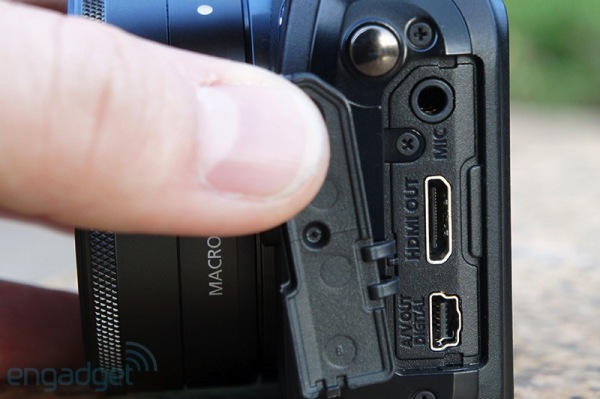 Máy ảnh không gương lật Canon EOS M: Một sản phẩm chất lượng 4