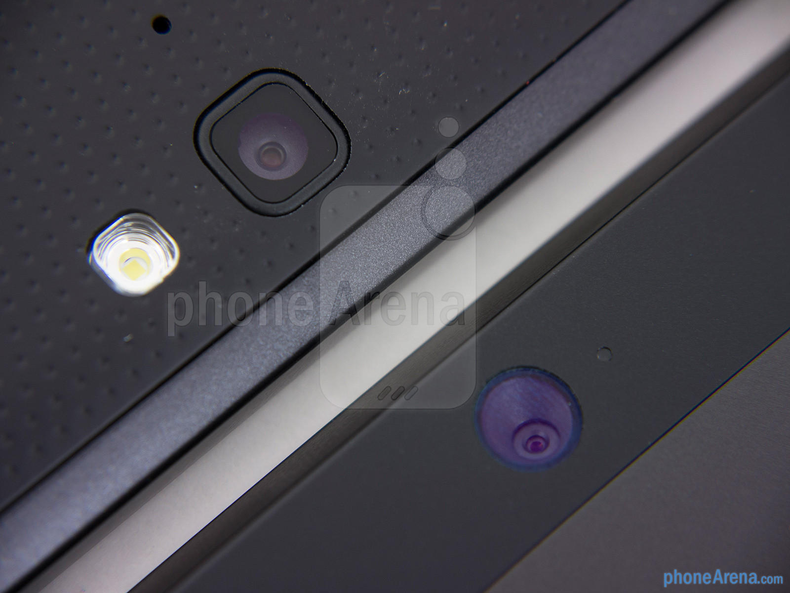 Nexus 10 vs Surface RT: Kẻ tám lạng, người nửa cân 12