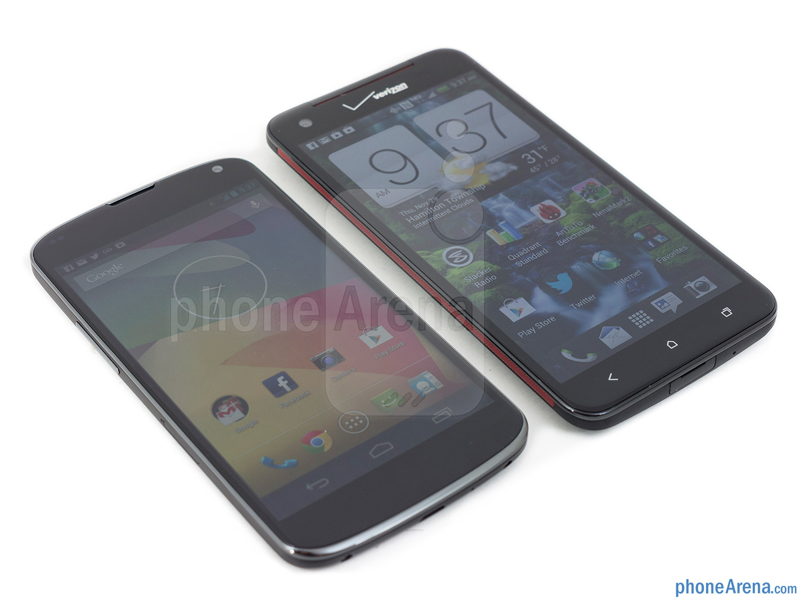 LG Nexus 4 vs HTC DROID DNA: HTC chứng minh "đẳng cấp" 5