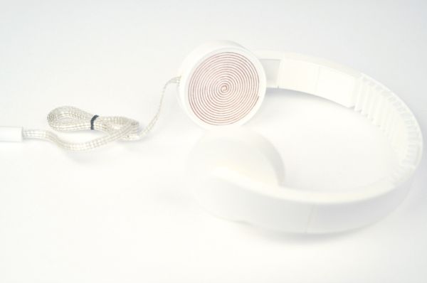 Xuất hiện tai nghe sản xuất bằng công nghệ in 3D 2