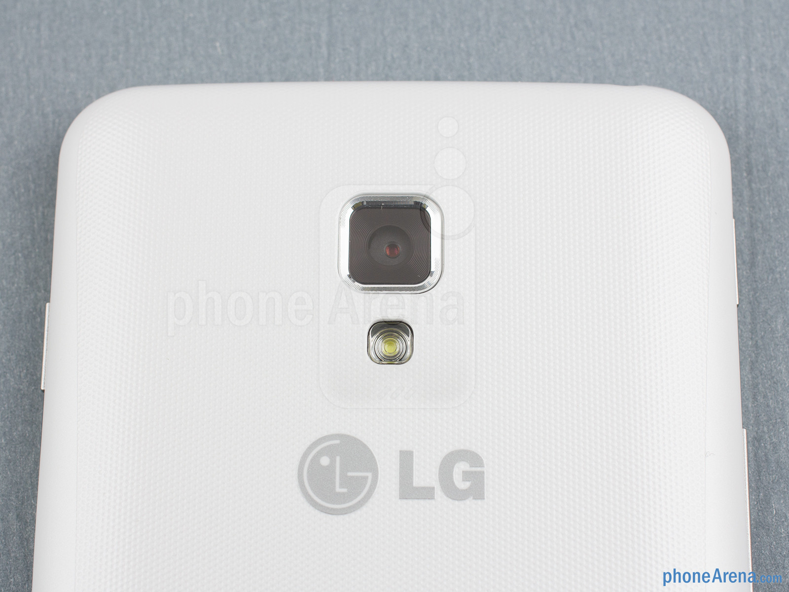 LG Optimus L7 II Dual: Thiết kế tốt, pin "trâu", hỗ trợ 2 SIM 22