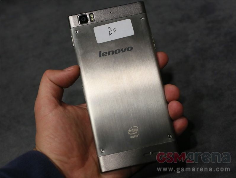 Lenovo K900 trình diễn sức mạnh tại MWC 2013 3