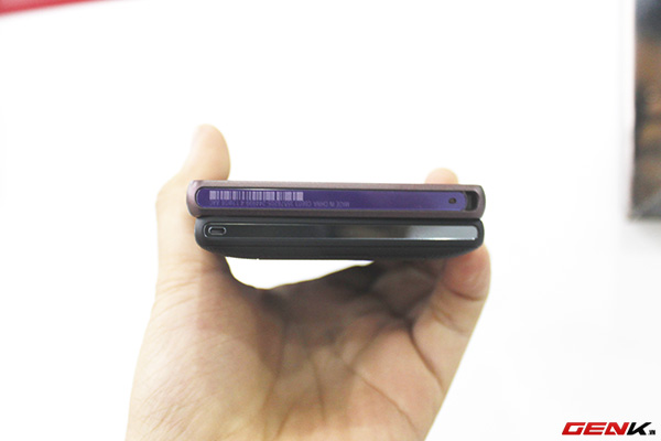 Cận cảnh Sony Xperia ZL, so sánh với Xperia Z 18