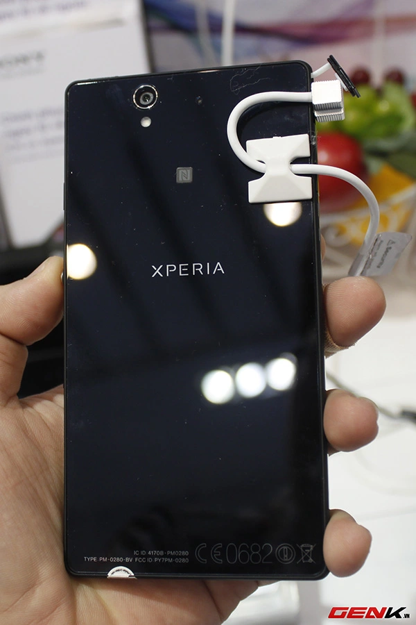 Cận cảnh những siêu phẩm Xperia 2013 của Sony 5