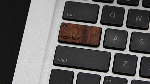 Đổi gió cho MacBook với bàn phím gỗ 6