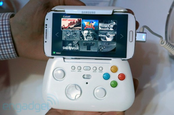 Game Pad của Samsung Galaxy S4 dành cho cả Note 3 với kích thước 6,3 inch? 1