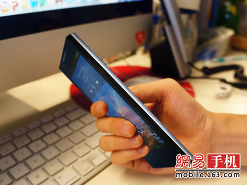 oppo-find-5-man-hinh-full-hd-sap-len-ngoi