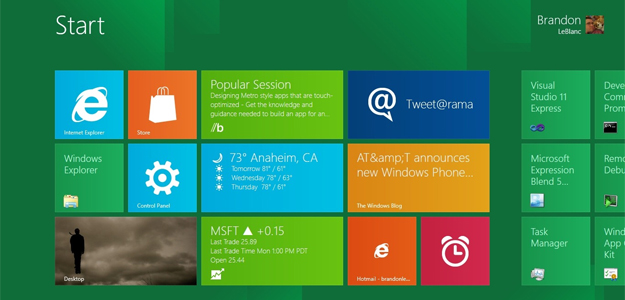 co-nen-mua-tablet-surface-rt