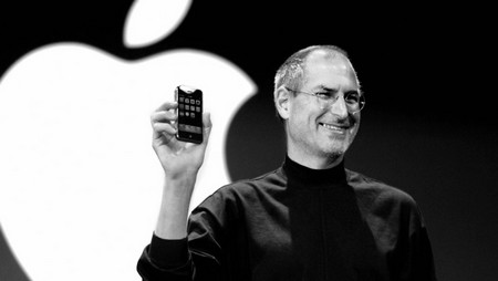 Apple mất giá là do không còn “trường thực tế biến dạng”! 6