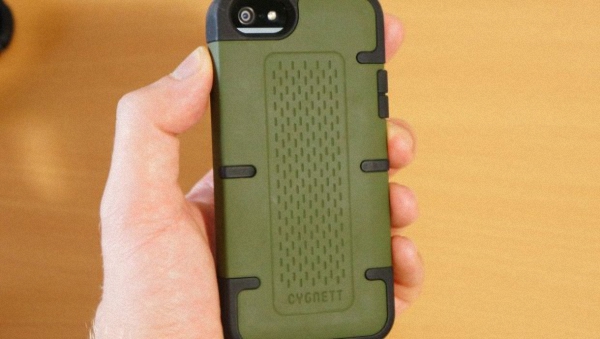 WorkMate: Case iPhone 5 "hai mảnh" từ Cygnett  7