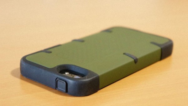 WorkMate: Case iPhone 5 "hai mảnh" từ Cygnett  9