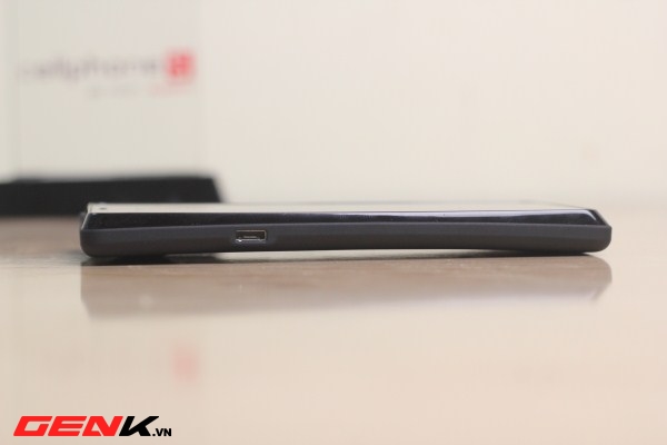 Smartphone &ldquo;khủng&rdquo; Xperia T bất ngờ xuất hiện tại VN 16
